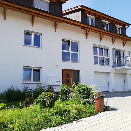 Weishaupt, Pfingstweider Str. 30 * Meckenbeuren